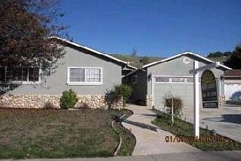 1st image of 2610 Nightingale Dr