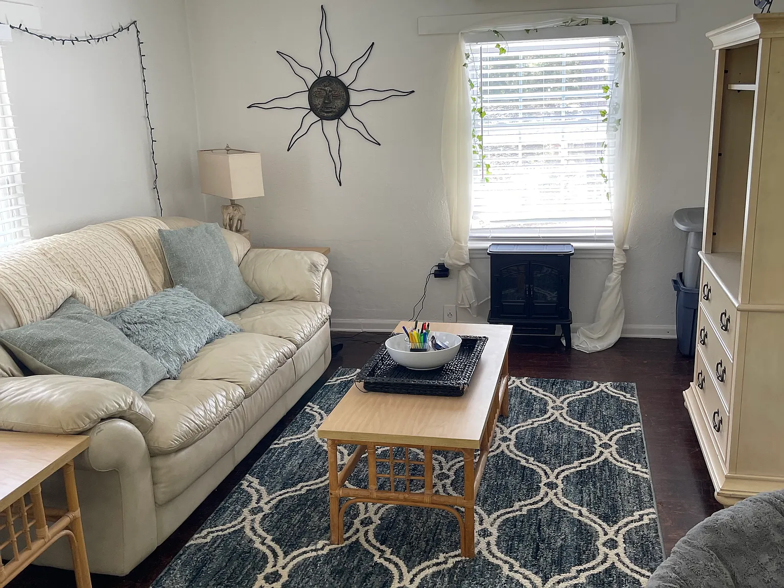 1 bed, 600 sqft, $1,200 — Photo 3