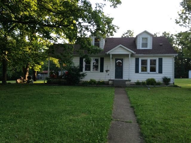 1st image of 2156 Chester Cir