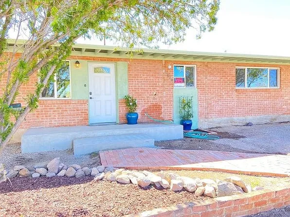 2751 W Wagon Wheels Dr, Tucson, AZ 85745