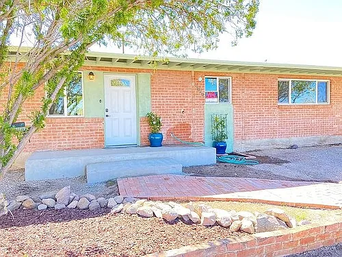 2751 W Wagon Wheels Dr Photo 1