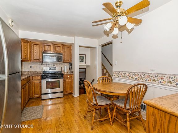 5th image of 10317 Long Ave