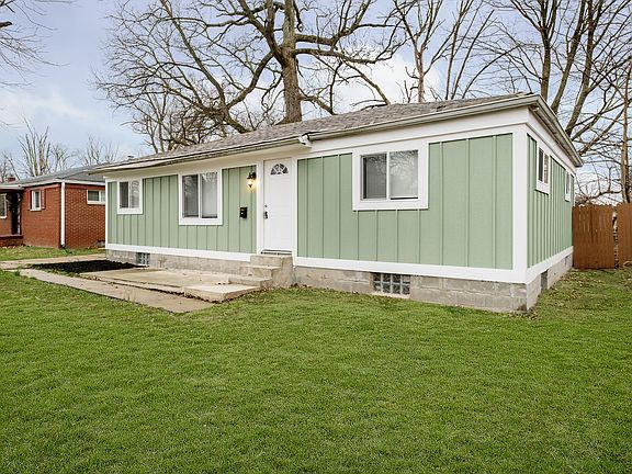 3rd image of 4120 N Arlington Ave