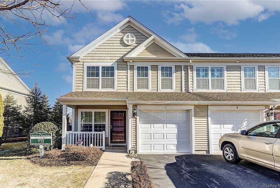 1st image of 7 Southampton Dr