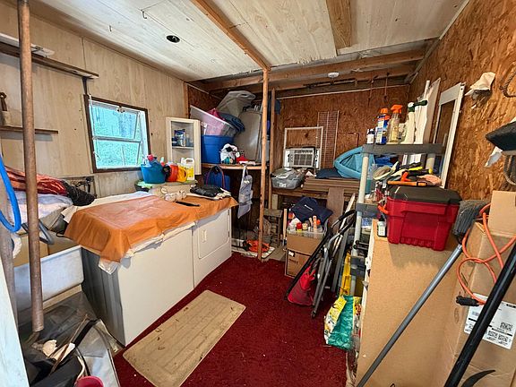 5th image of 206 Bradley Ln