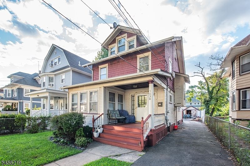 1st image of 1538 Munn Ave