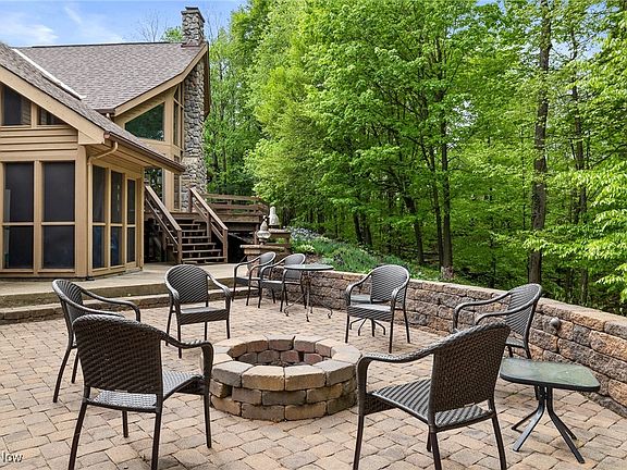 4th image of 1281 Township Road 653