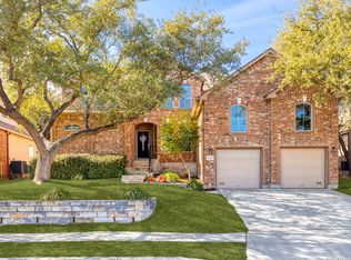 16107 La Madera Rio, Helotes, TX 78023