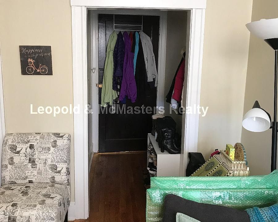 2nd image of 223 Essex St #28J