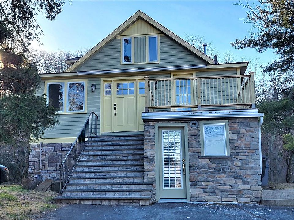 1st image of 561 Mountainview Avenue