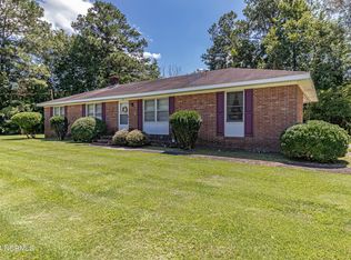 318 Woodview Dr, Goldsboro, NC 27530
