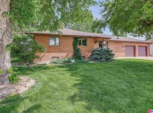 1730 Gaeth Ave, Fremont, NE 68025