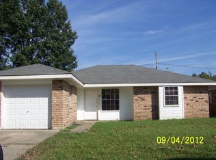 2736 Yorktowne Dr, La Place, LA 70068