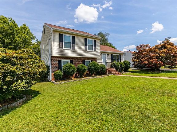 2nd image of 2911 Matisse Ln