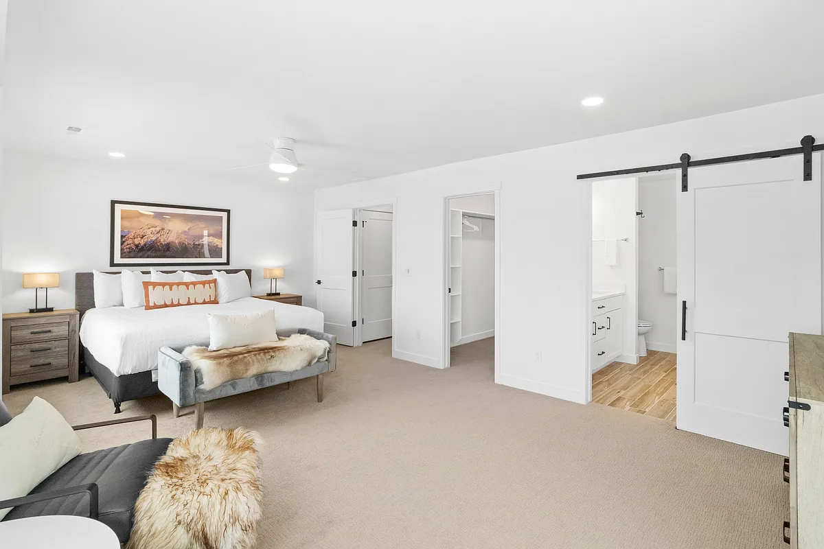 Primary Bedroom with 1 King Bed (top floor) - 12778 Belaview Way