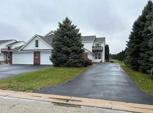 10344 Marblewing Rd UNIT 4, Roscoe, IL 61073