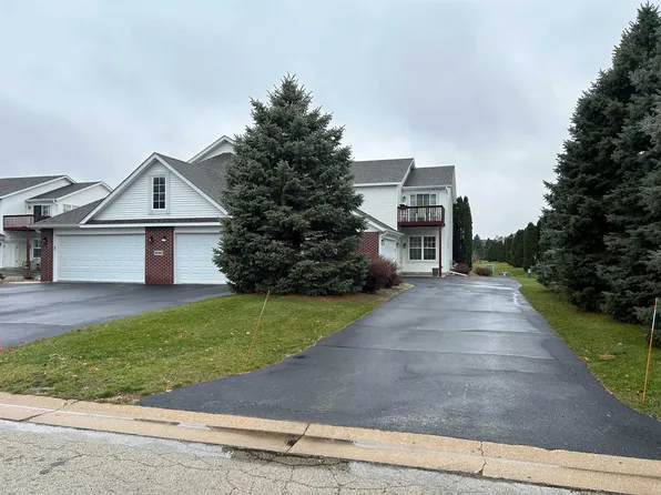 10344 Marblewing Rd Unit 4, Roscoe, IL 61073