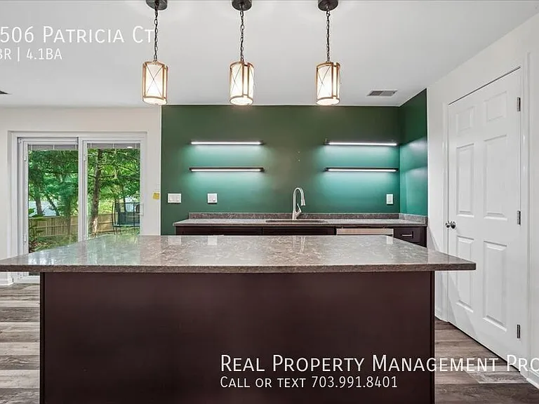 2506 Patricia Ct — Photo 31