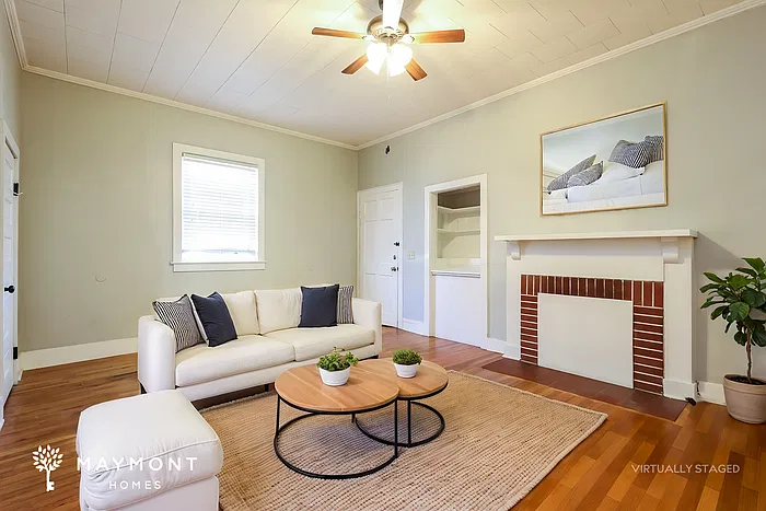 4 bed, 3.0 bath, 2300 sqft, $1,595 — Photo 4