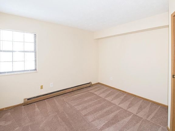 3rd image of 1740 Willow Wind Dr