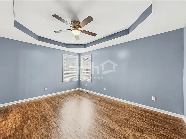 104 Cascade Ln — Photo 9