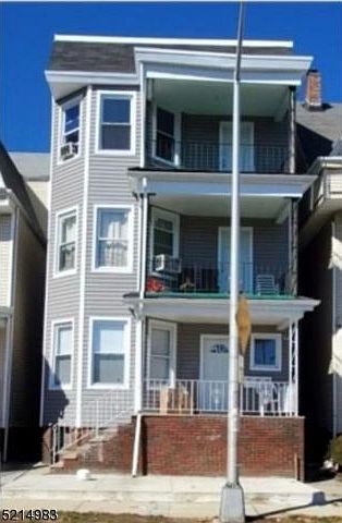 1st image of 231 N 19th St