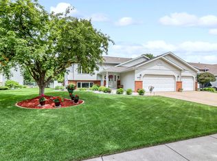 2617 38th Ave S, Fargo, ND 58104