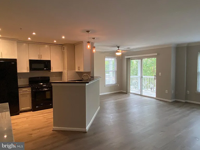 12834 Fair Briar Ln — Photo 9