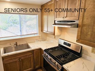 4740 Mystik Rd, Oceanside, CA 92056