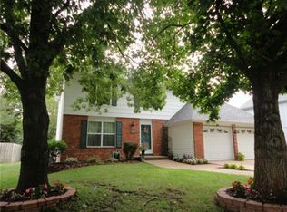1812 E 152nd Cir, Olathe, KS 66062