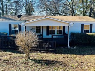 16 Jantzen Ct, Seneca, SC 29672