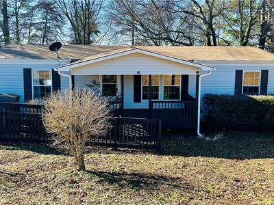 16 Jantzen Ct, Seneca, SC, 29672