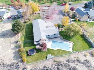 550 Brown Ln, Selah, WA 98942