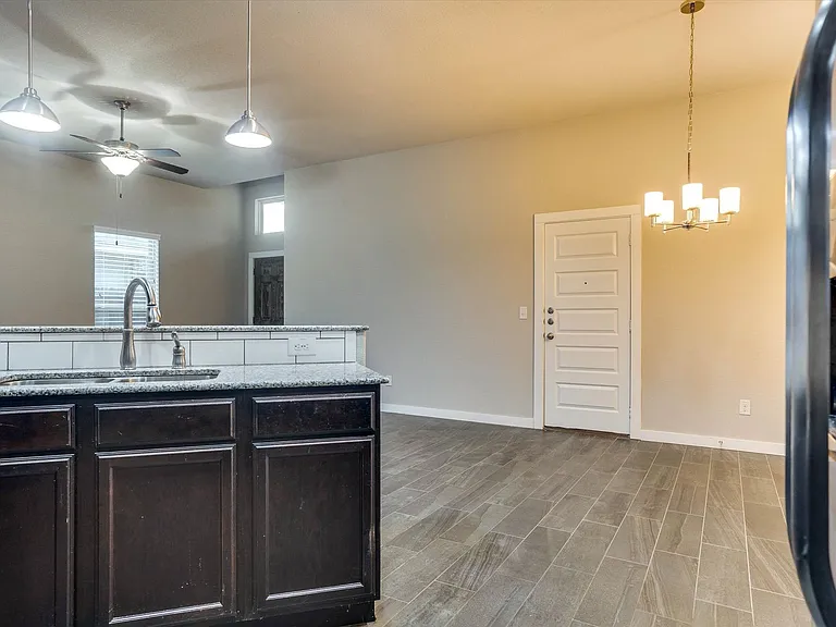 130 Hidden Springs Dr — Photo 6