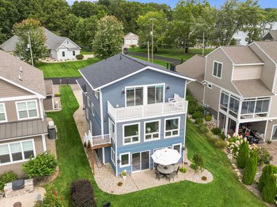 1009 Treasure Island Dr, Mattawan, MI, 49071