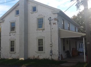 674 Chestnut St, Honey Brook, PA 19344