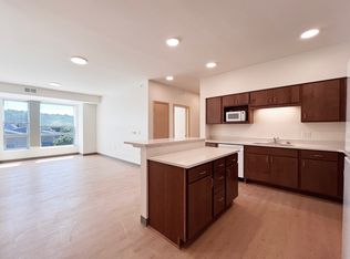 1730 Restoration Rd SW #101, Rochester, MN 55902