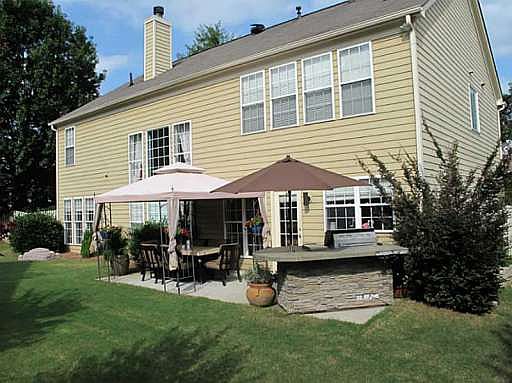 2nd image of 1124 Drewsbury Ct SE