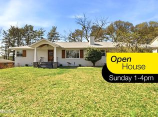 317 Macedonia Ln, Knoxville, TN 37914
