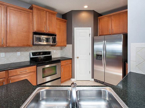 4th image of 5154 6th St N #5154