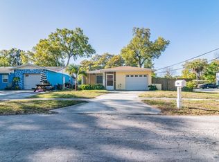 5326 9th Ave S, Gulfport, FL 33707