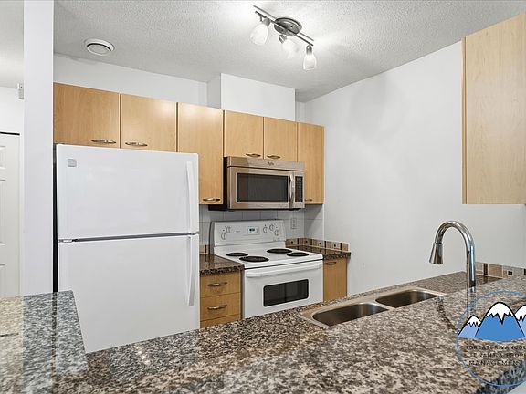 5th image of 1420 Georgia St W