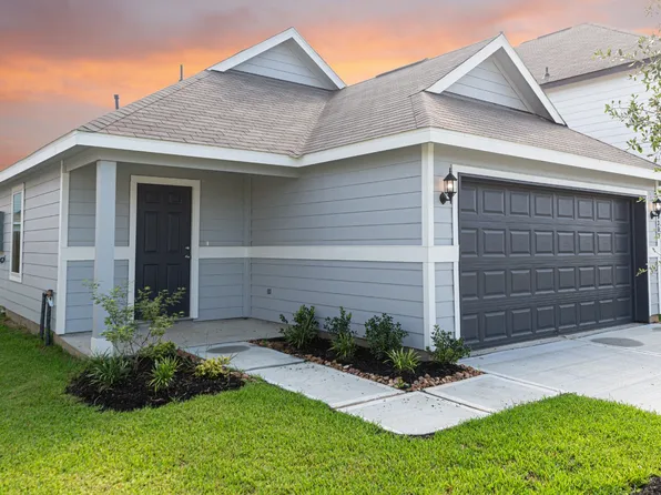 1307 Sue Peak Dr, Conroe, TX 77301