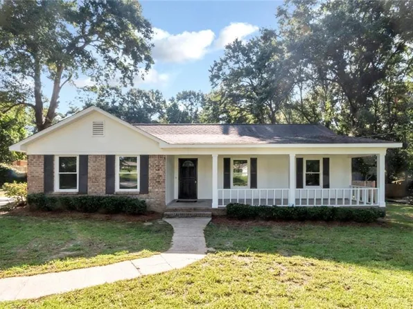 1101 Seven Hills Dr, Mobile, AL 36695