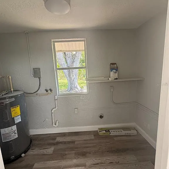 9029 Maiden Ln — Photo 8