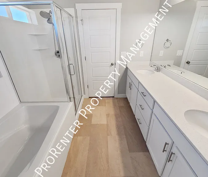 1509 W 450 S — Photo 18