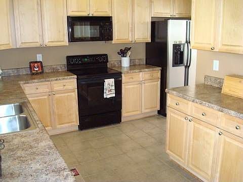 3rd image of 527 Forest Lakes Dr