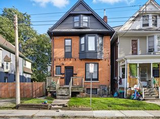 30 Stirton St #3, Hamilton, ON L8L6E8