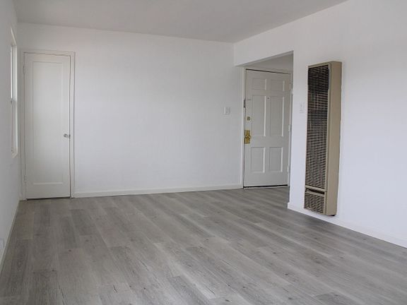 2nd image of 4010 Macdonald Ave
