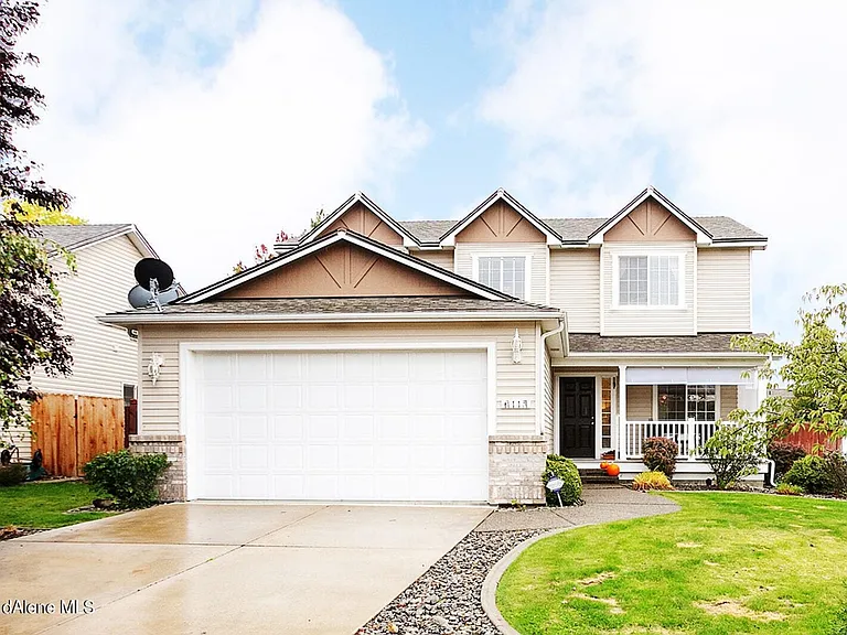 6113 N La Rochelle Dr — Photo 1